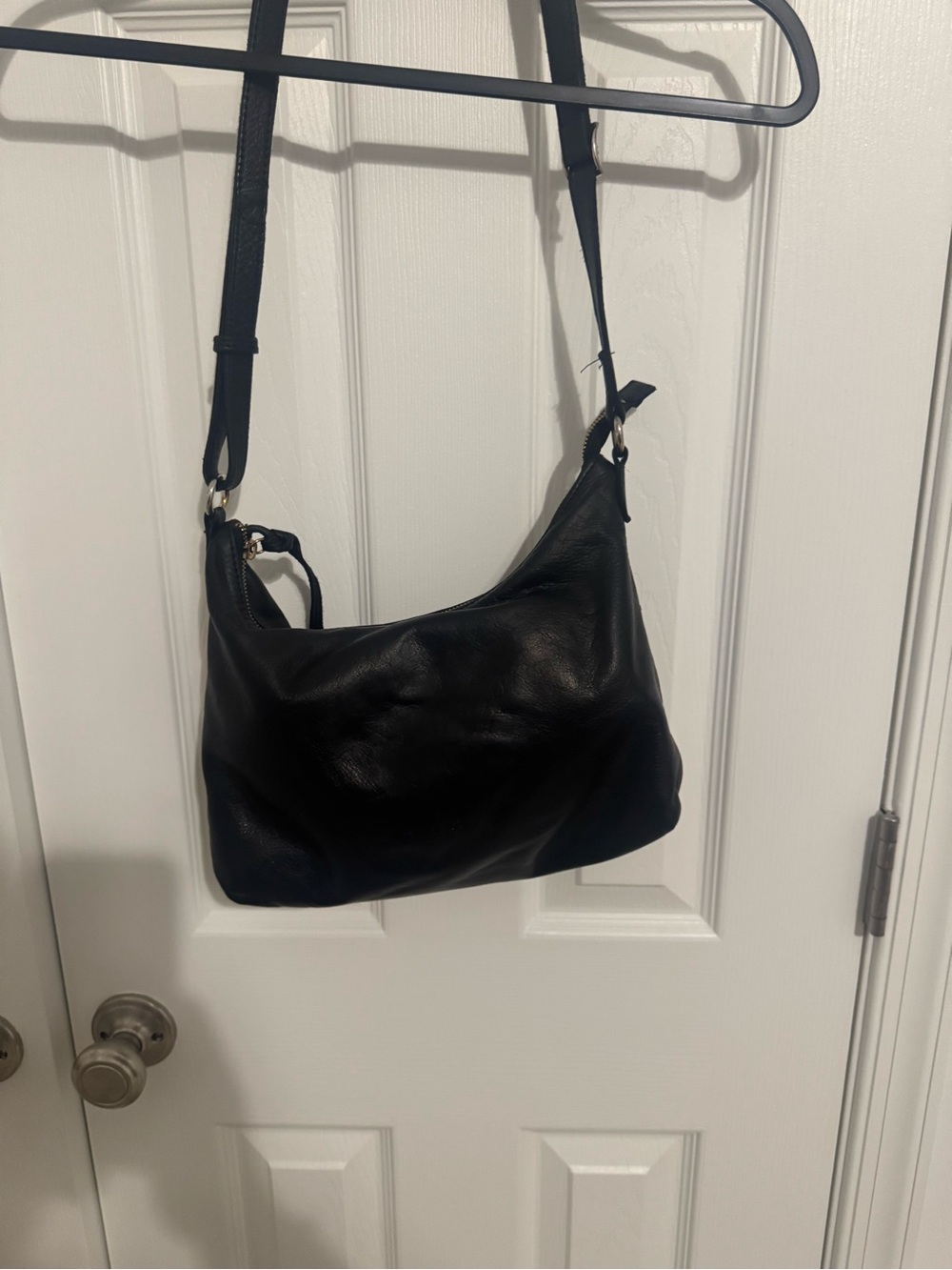 Margot Black Leather Crossbody Shoulder Bag - Classic Women's Handbag